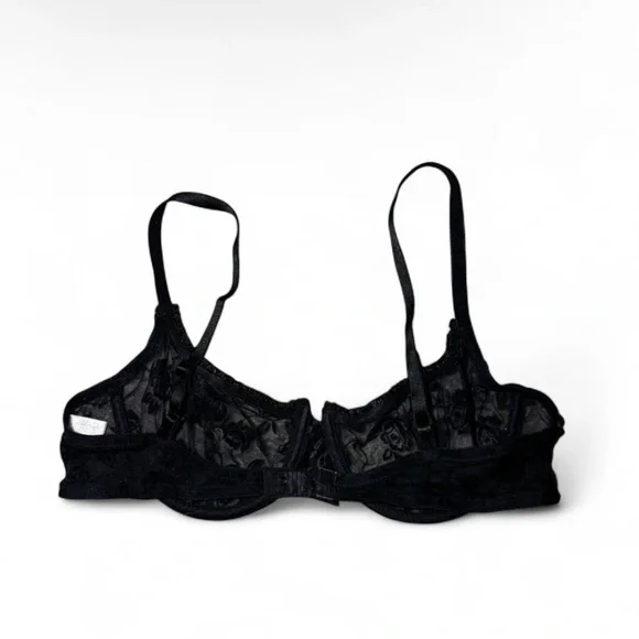 Cacique sheer Black lace bra with rose detailing 34B 🪐 - Picture 2 of 3